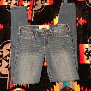Hollister Skinnies
